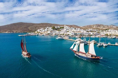 Κρουαζιέρα στο ηλιοβασίλεμα σε Γλαρονήσια, Σαρακίνικο, Σπηλιά Συκιάς & Κλέφτικο