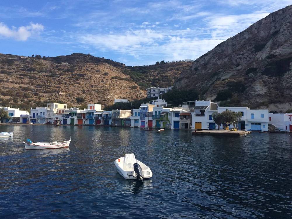 Χωριά και ιστορικοί χώροι στη Μήλο